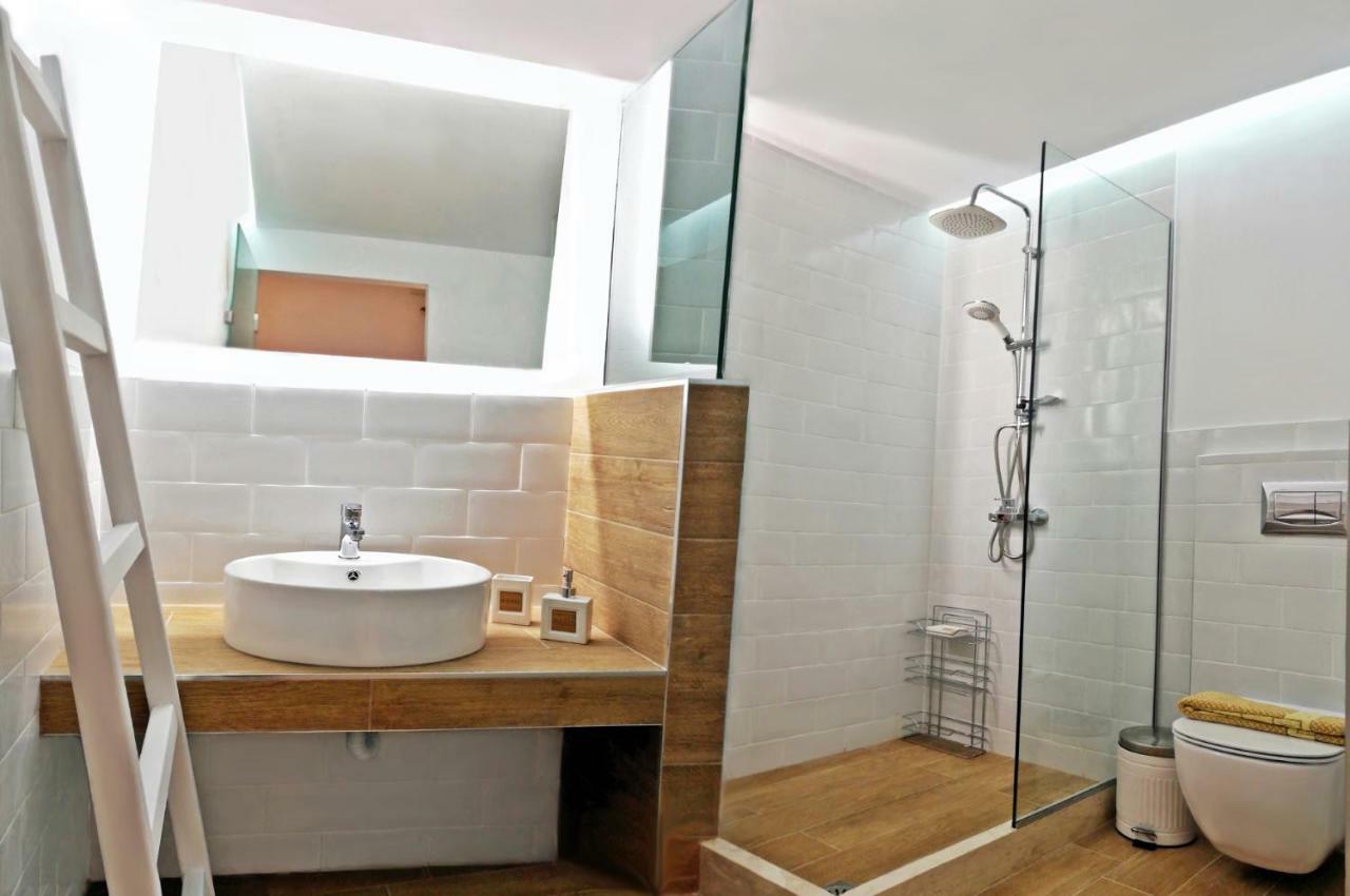 Apus Apartments Lefkada City Bagian luar foto